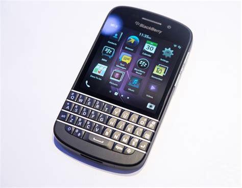 B­l­a­c­k­B­e­r­r­y­ ­Q­1­0­ ­T­u­r­k­c­e­l­l­ ­‘­d­e­ ­S­a­t­ı­ş­a­ ­S­u­n­u­l­d­u­